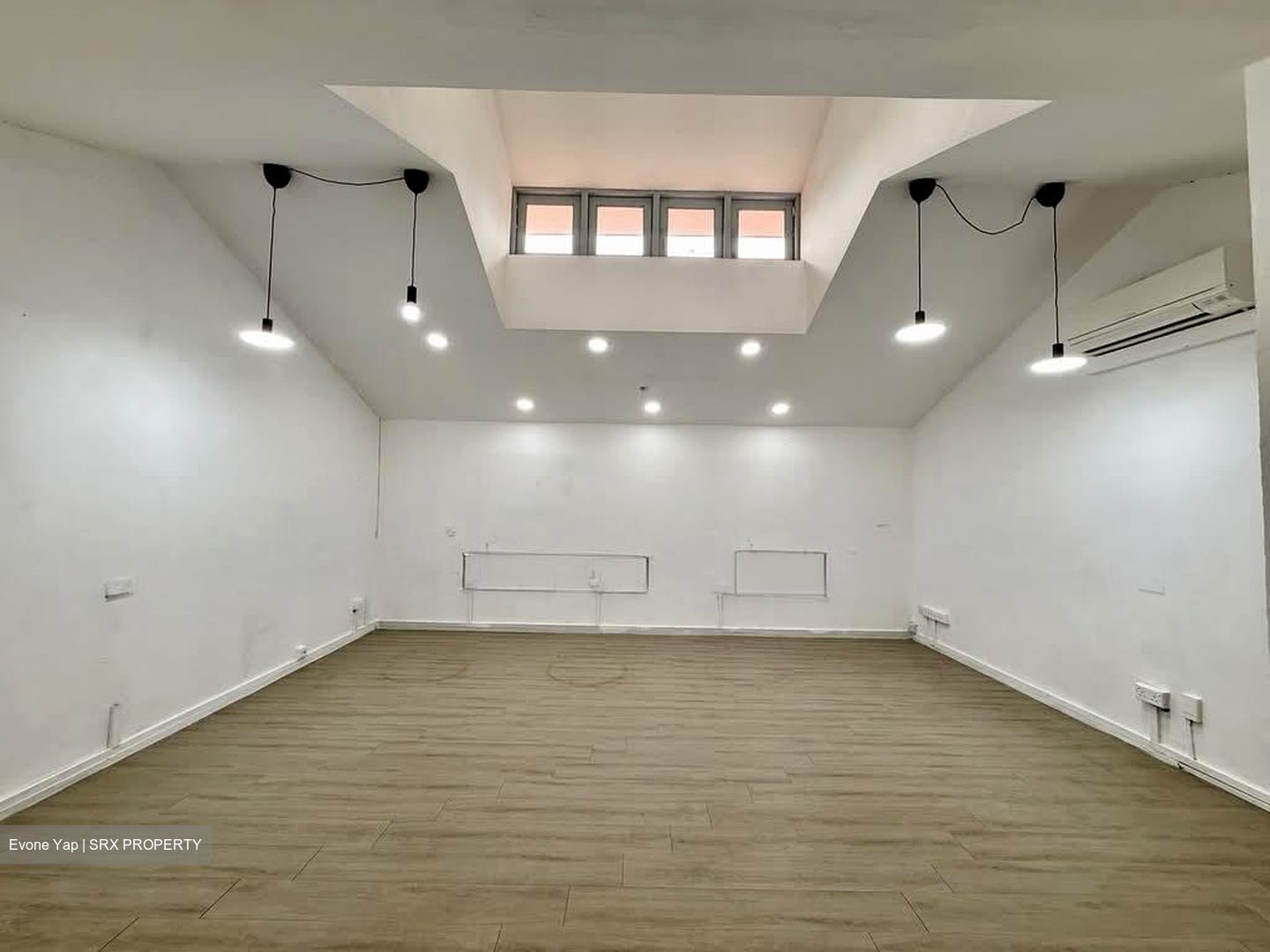 Joo Chiat Road (D15), Shop House #569190961